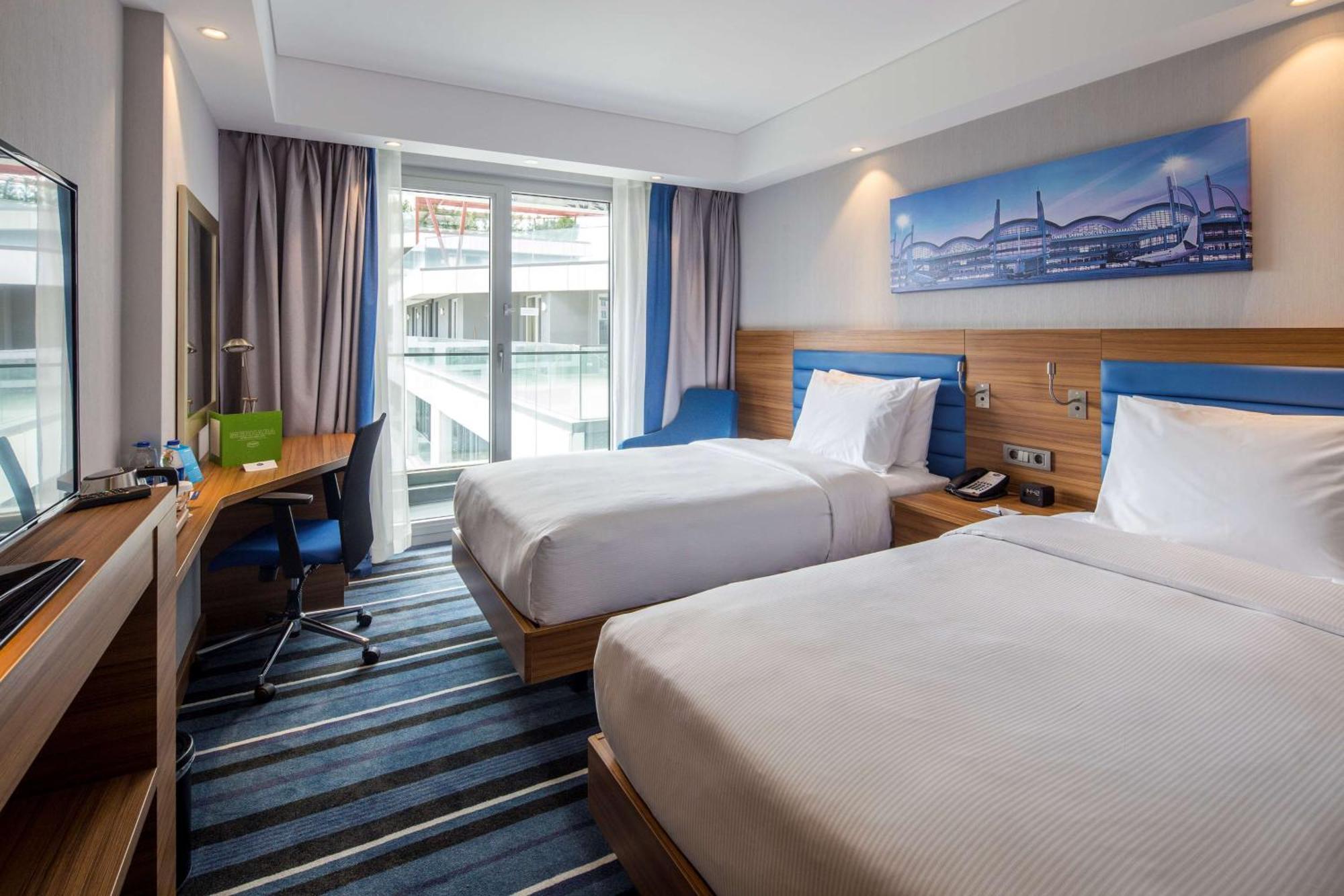 Hampton By Hilton Istanbul Kurtkoy Hotel Exterior photo